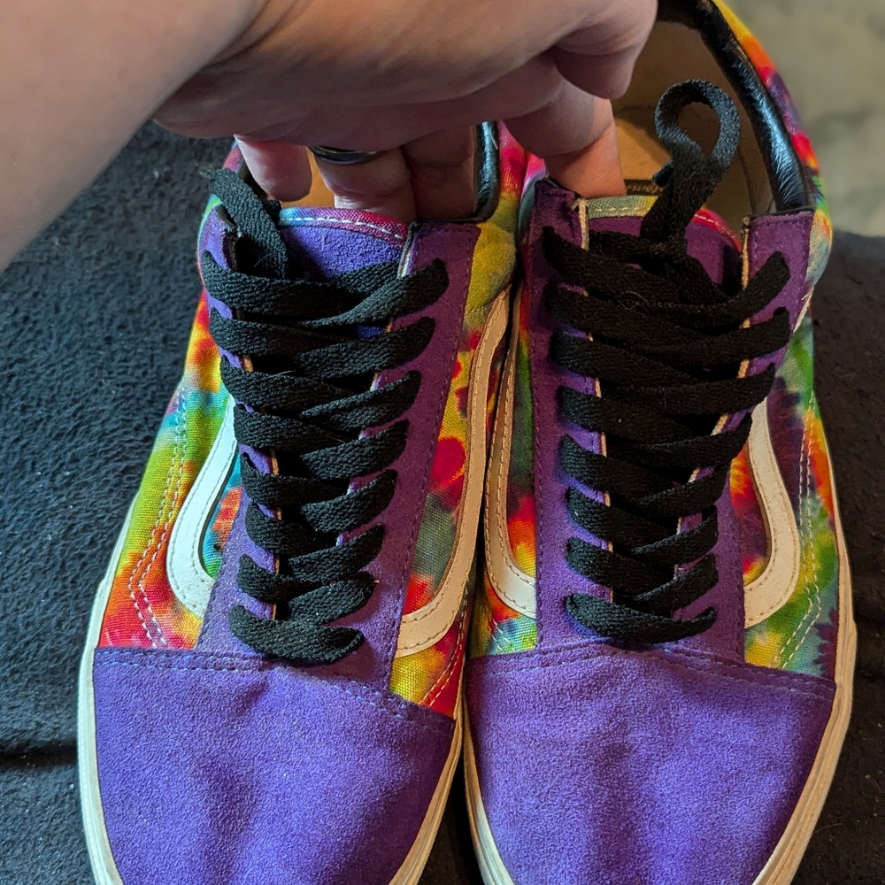 Women's Vans size 10.5 (Men 9)
